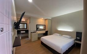 Wisma Lovebird